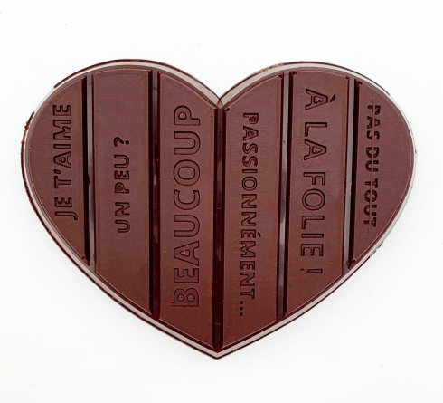 Tablette cœur noir garnie praliné / Chocolat Saint-Valentin