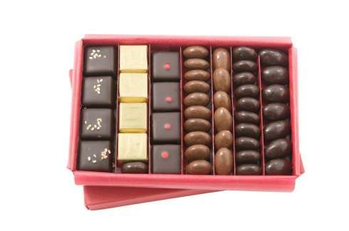 Boite Chocolats et drag�es chocolat�es