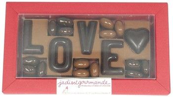 Bo&icirc;te mot d&eacute;cal&eacute; Love