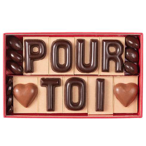 10 lettres en chocolat praliné & gianduja (CP) / Chocolats Fête des mères