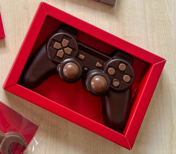 Manette de jeu vidéo chocolat noir Jadis et Gourmande