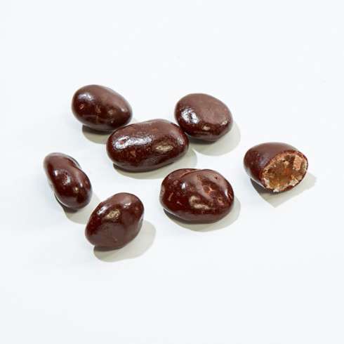 Perles d'oranges confites enrobées de chocolat noir - dragées chocolat / Les dragées chocolatées